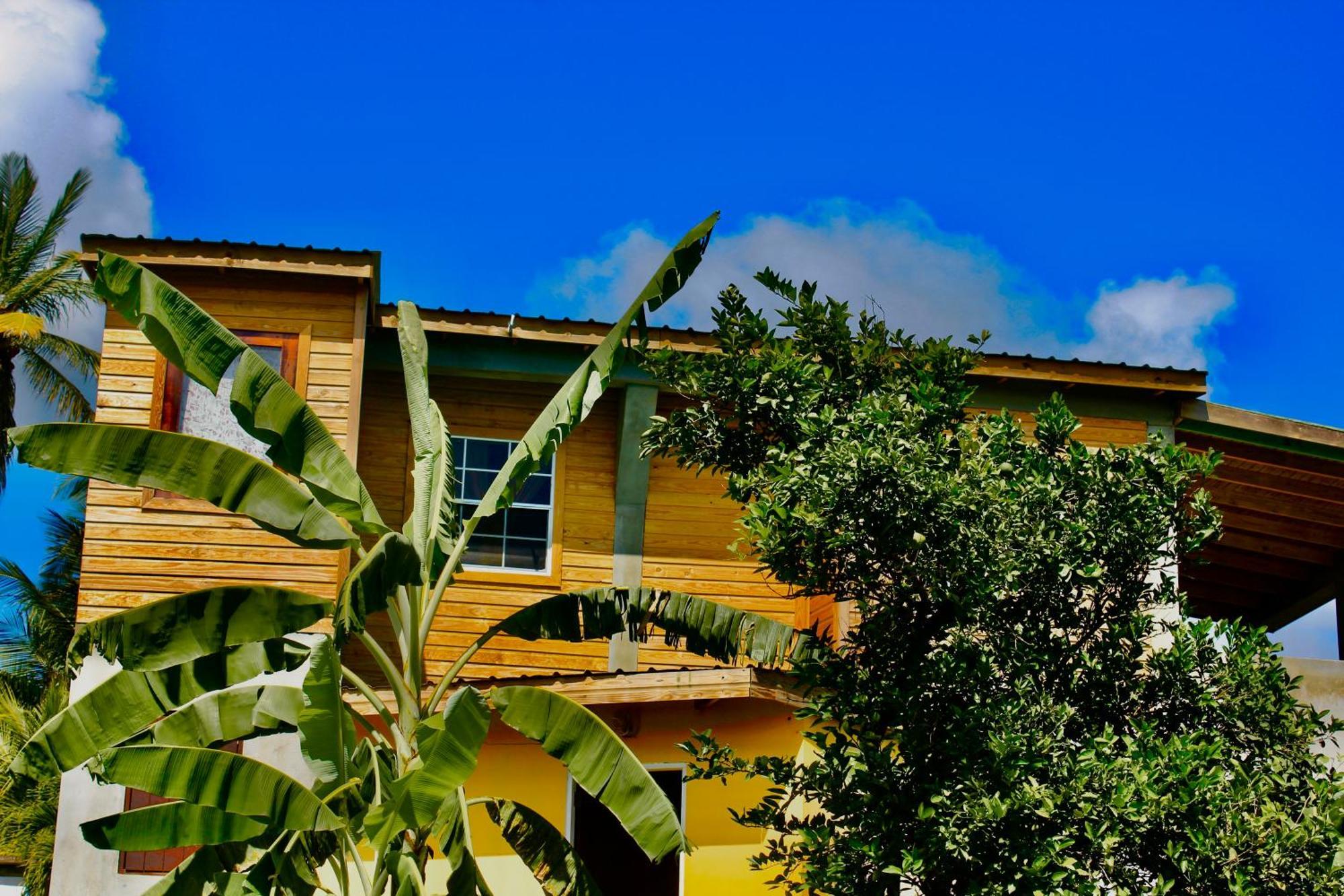 Big Sky Lodge Crochu Exterior foto